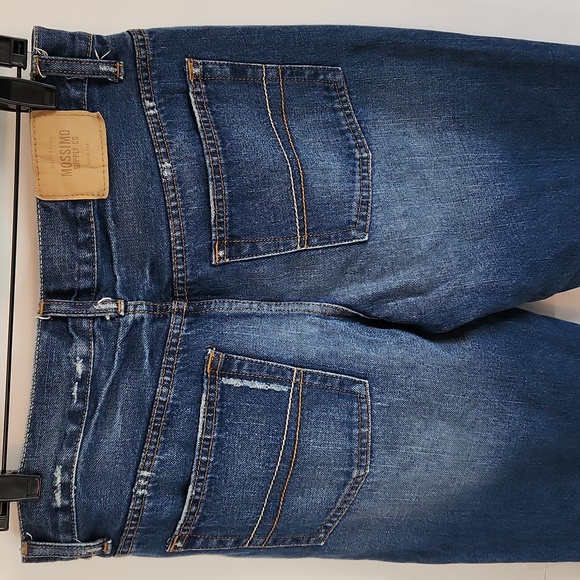 Mossimo Suppy Co Men's Slim Straight Blue Denim Jeans - Picture 5 of 11